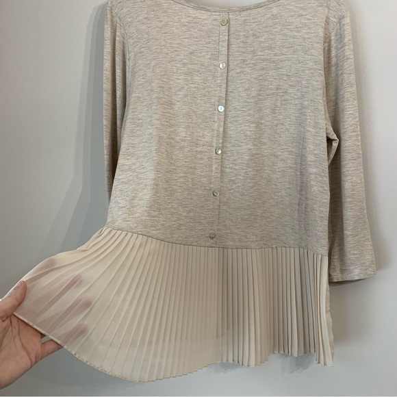 PEBBLE and Stone Beige Top Peplum Button Back Size Large - Picture 3 of 8